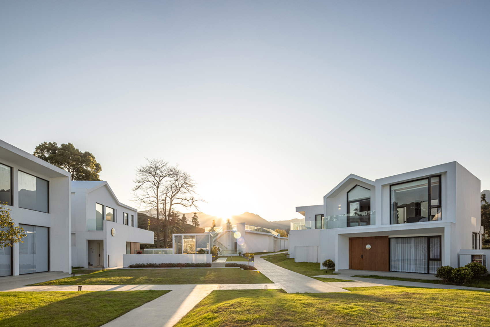 杭州·“陌领融郡”精品度假酒店设计 / 逸伦联创