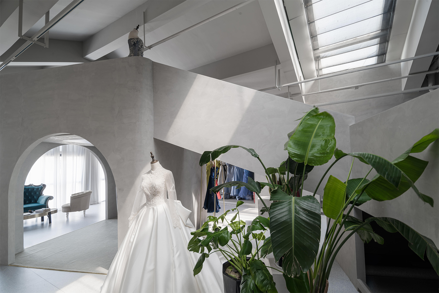 苏州·“兰斐”婚纱展厅设计 / 平介