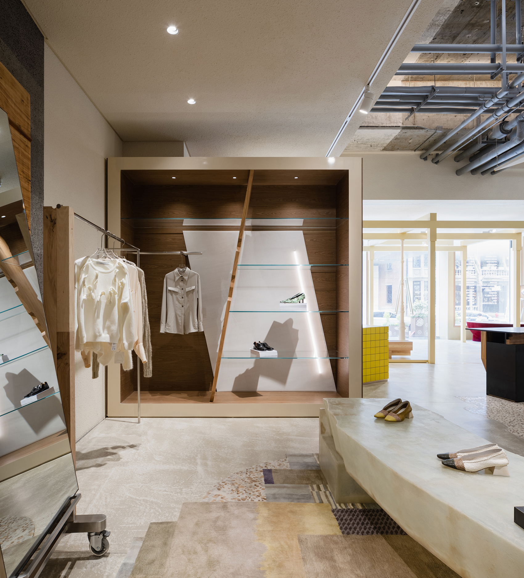 上海·LOOKNOW买手店设计 / Sò Studio