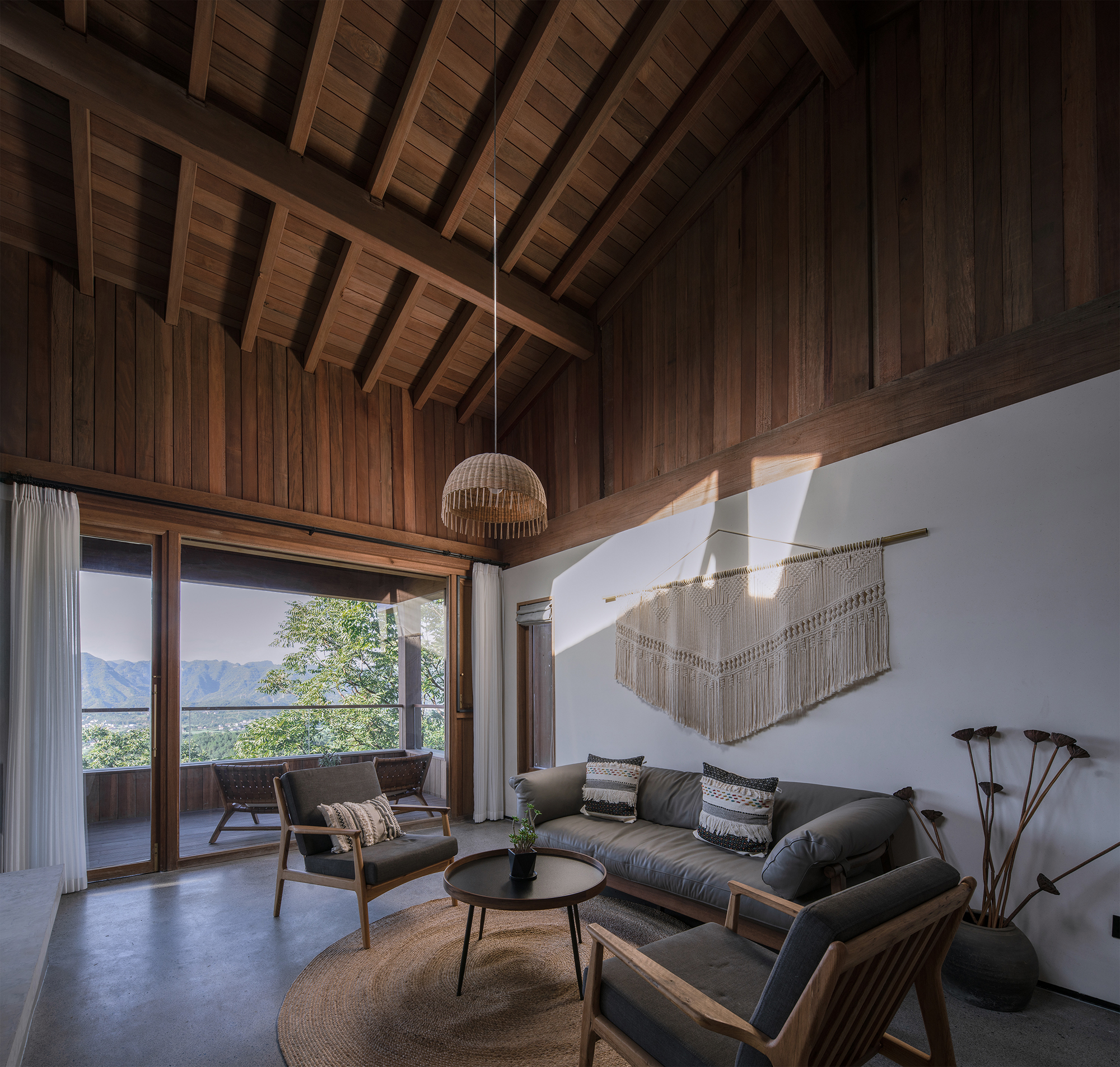 张家界·马儿山燕儿窝民宿 / 尌林建筑