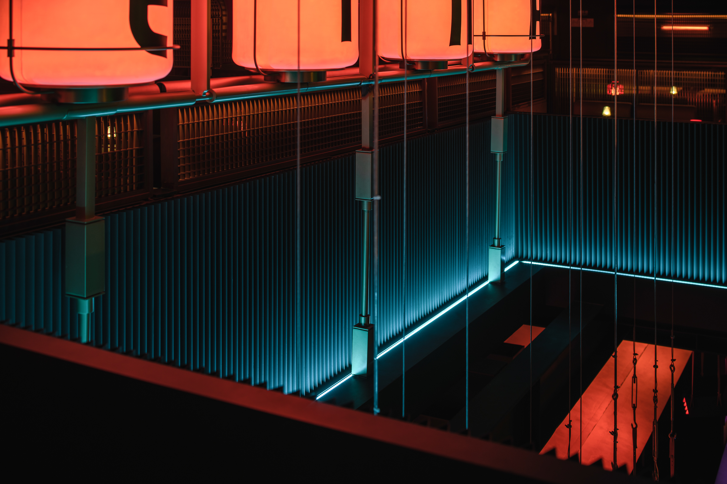成都·“贰麻”酒馆设计(太古里店) / HDC蜂鸟