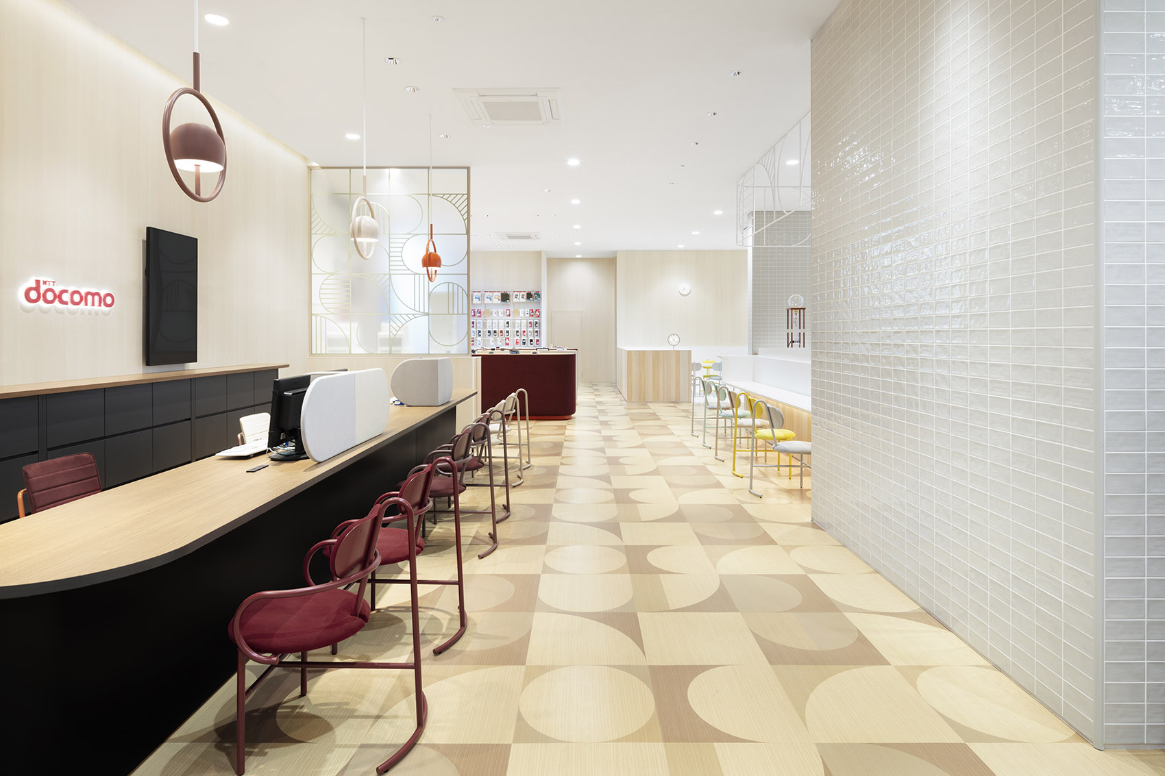 日本·docomo新零售体验店设计 / nendo