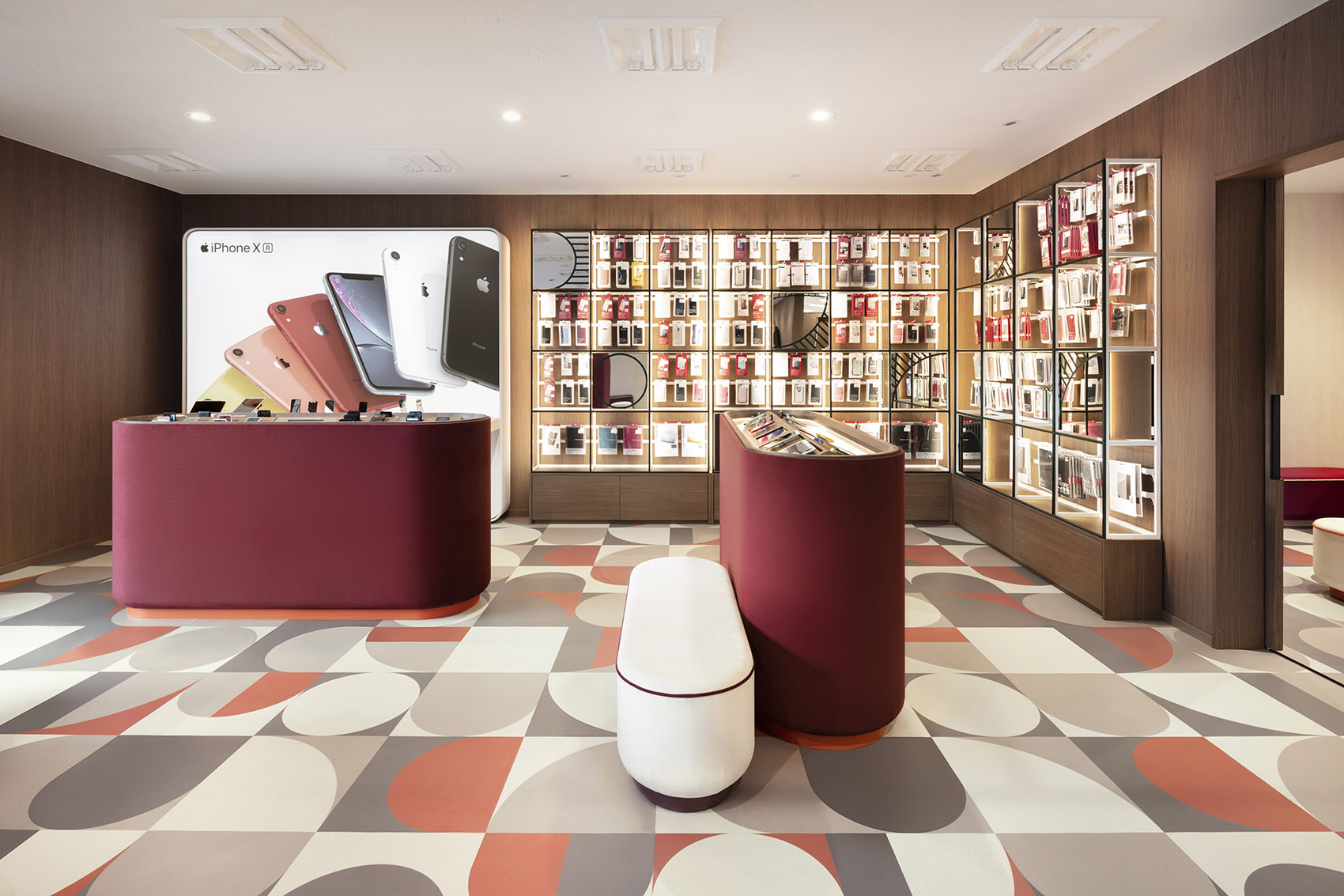 日本·docomo新零售体验店设计 / nendo