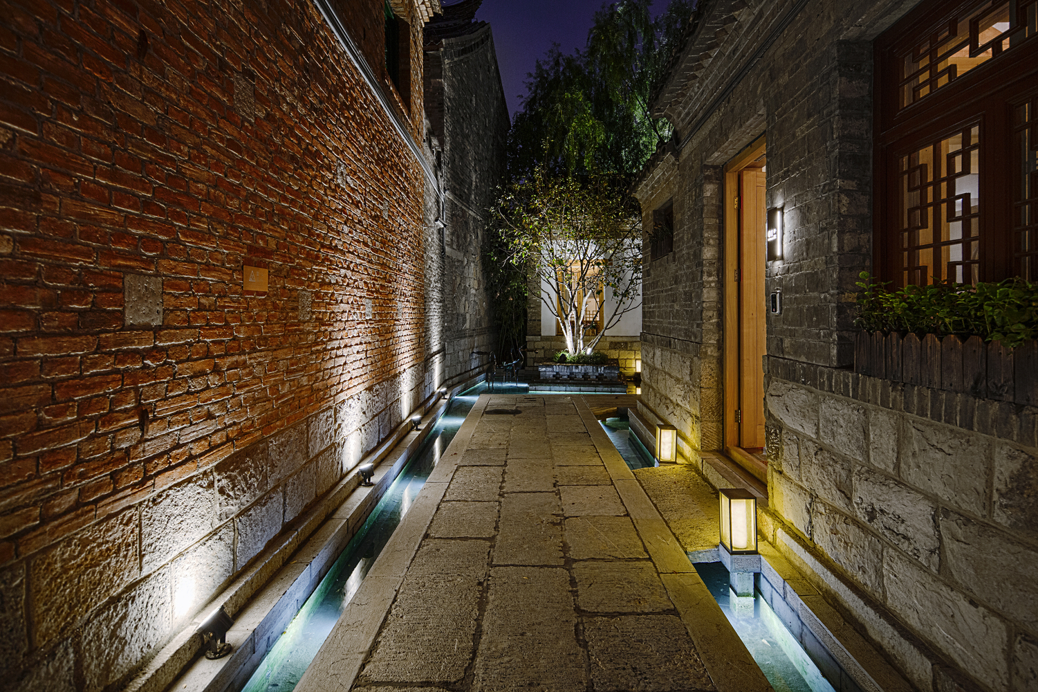 济南·百花洲C1C2古建落群改造精品酒店 / CCDI