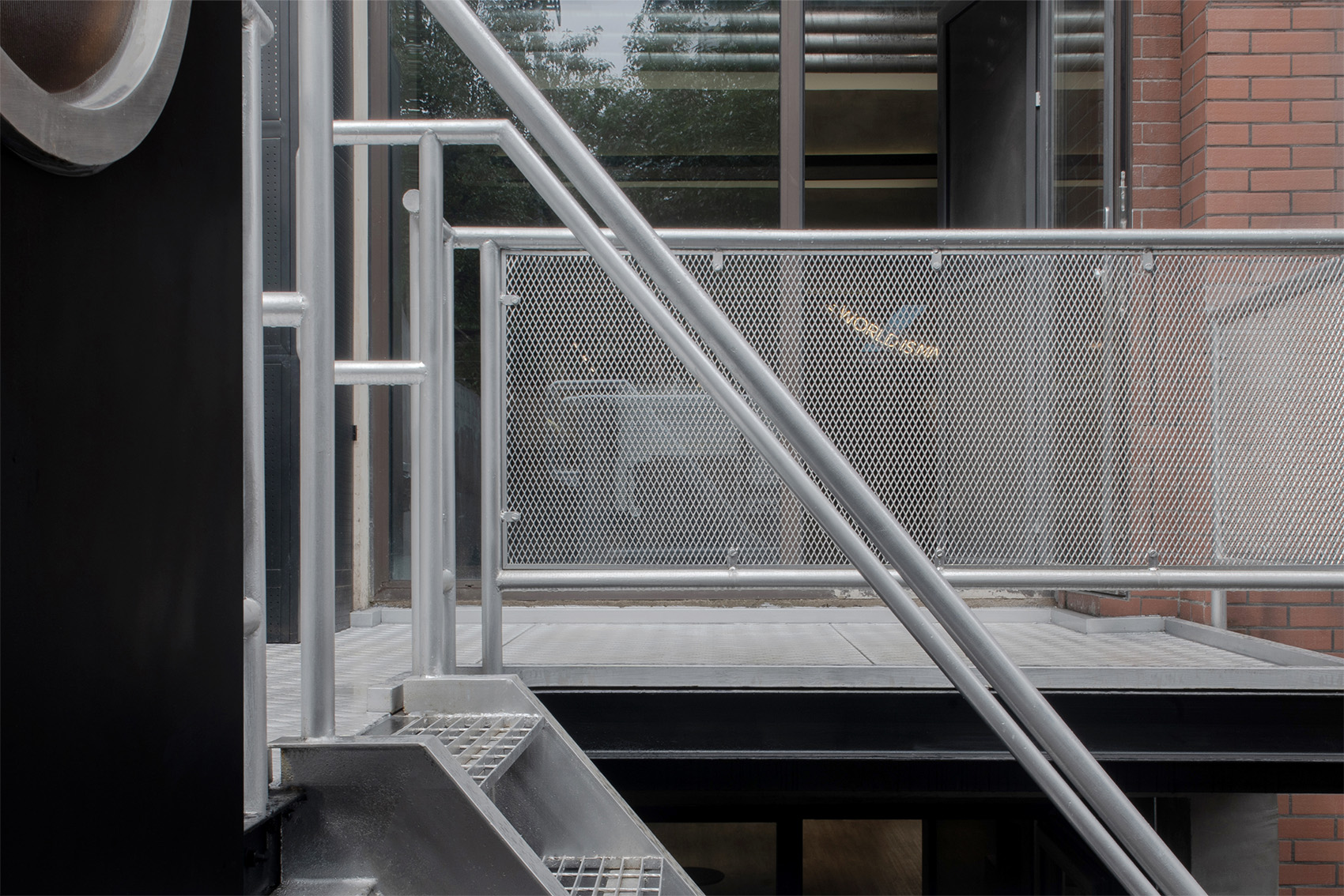 武汉·COZMINE线下集合店设计 / 外物