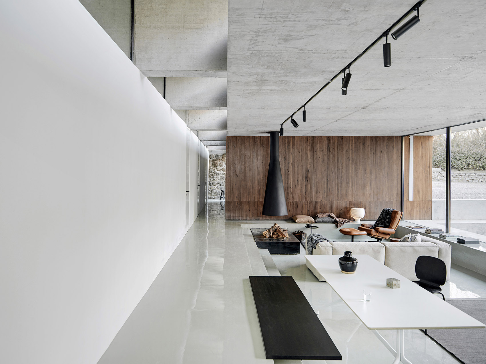 长城脚下旧仓库改造的住宅空间&middot;北京 | 木答答木建筑设计